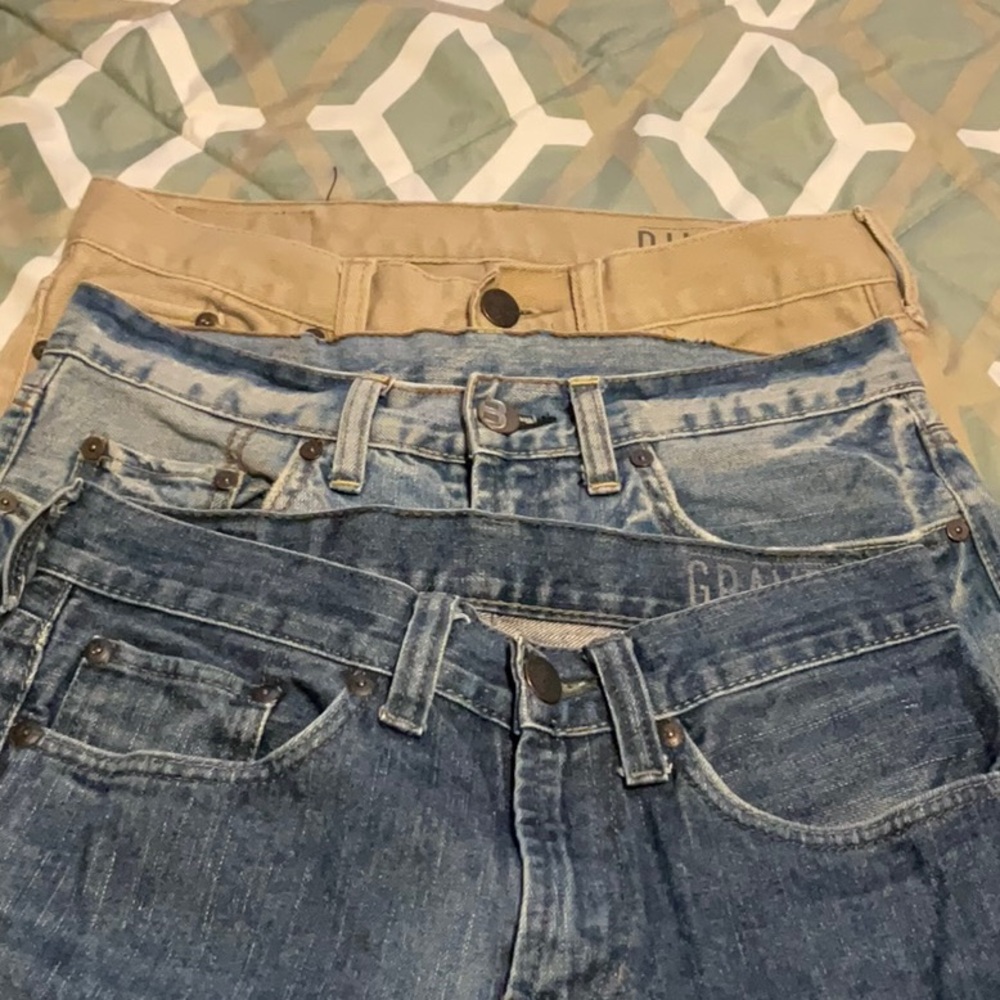 **SOLD** Bullhead young men’s jeans bundle. 2 blue jeans 100 percent cotton,